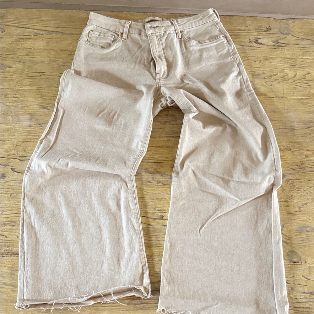 Kut from the Kloth Meg Wide leg Beige Wide Leg Pants with Metallic Logo Patch